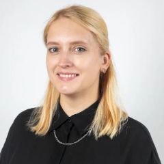 Попова Виктория