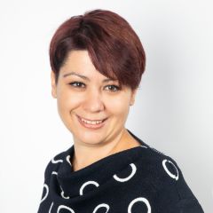 Сударикова Елена