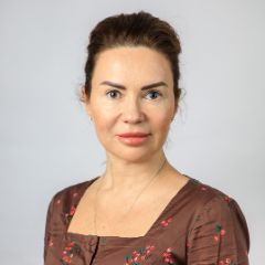 Кухарева Людмила